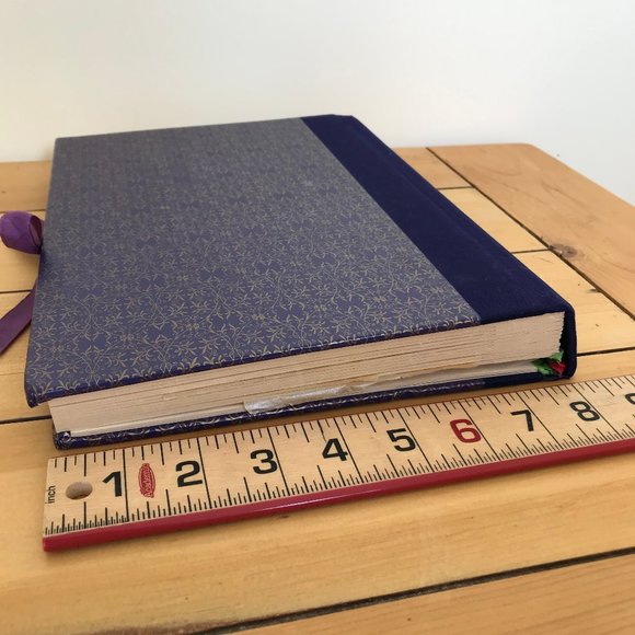 Language of Flowers Photo Album Die-Cut Pages Victorian Style 1992 Higton REPAIR - Picture 10 of 10